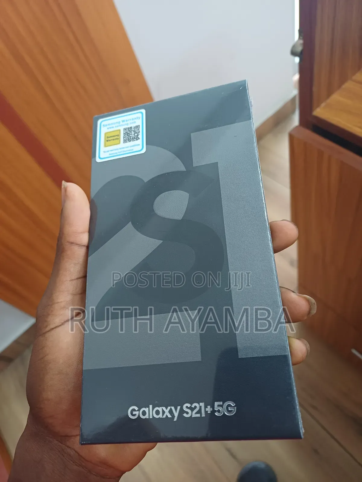 New Samsung Galaxy S21+ 5G 128 GB Black