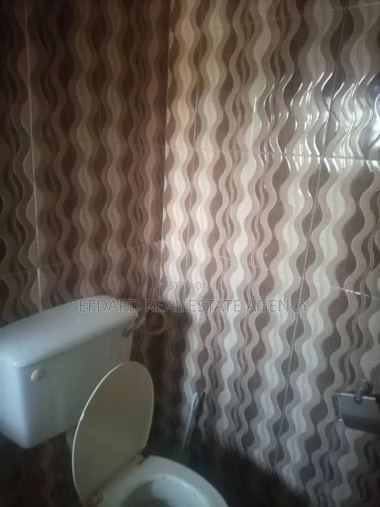 20bdrm Apartment in Amasaman for sale
