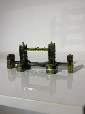 London Bridge Decor