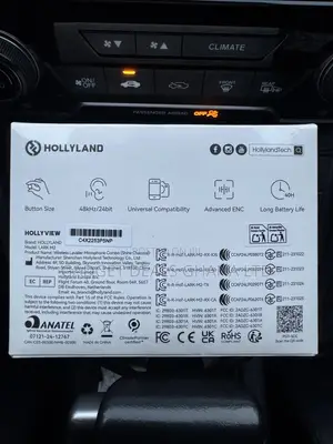 Hollyland Lark M2 Wireless Lavalier Microphone Combo
