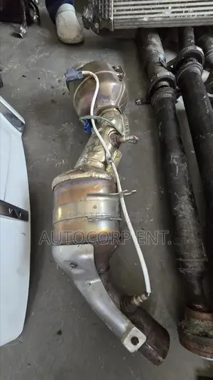 Jaguar / Land Rover - 2.0turbo Catalytic Converter