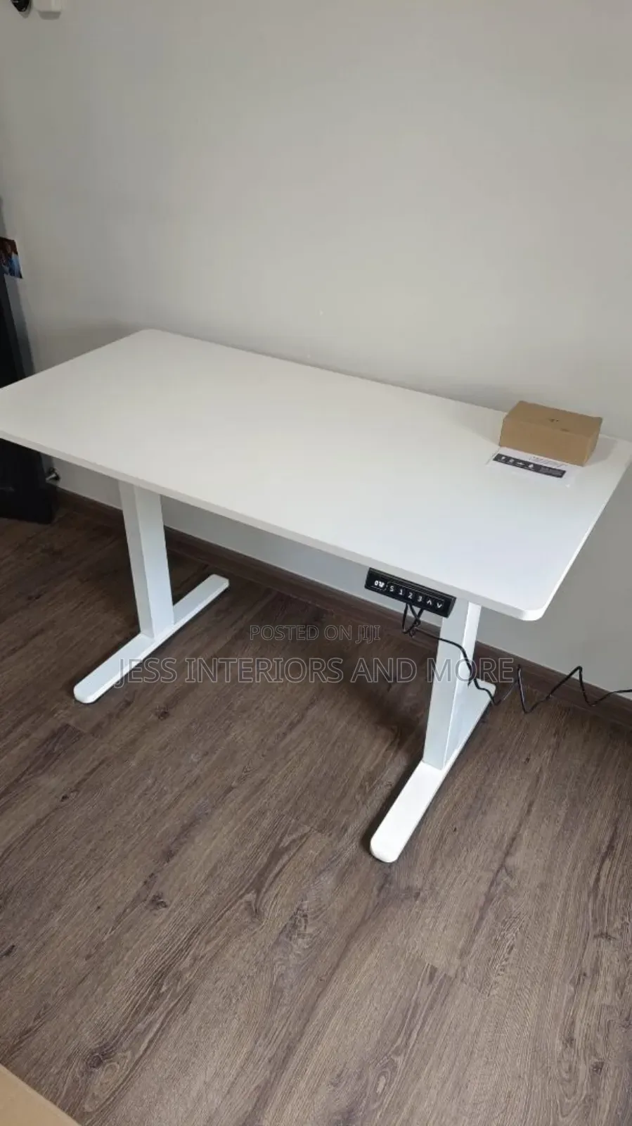 Electric Adjustable Table (1.2)