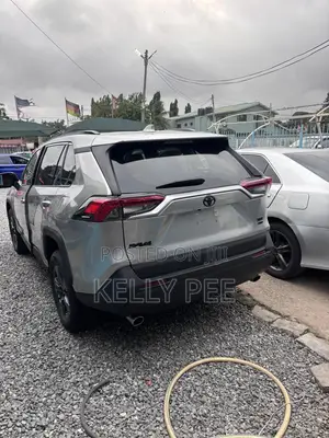 Toyota RAV4 2020 Silver