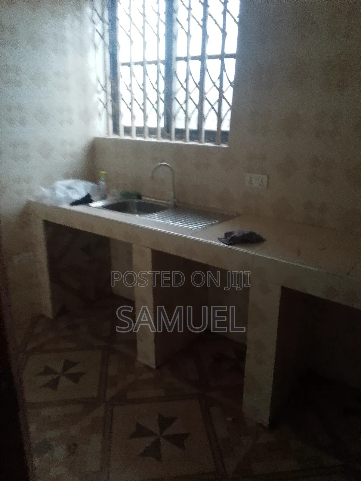 Mini Flat in Suntrust Real, Oyarifa for rent