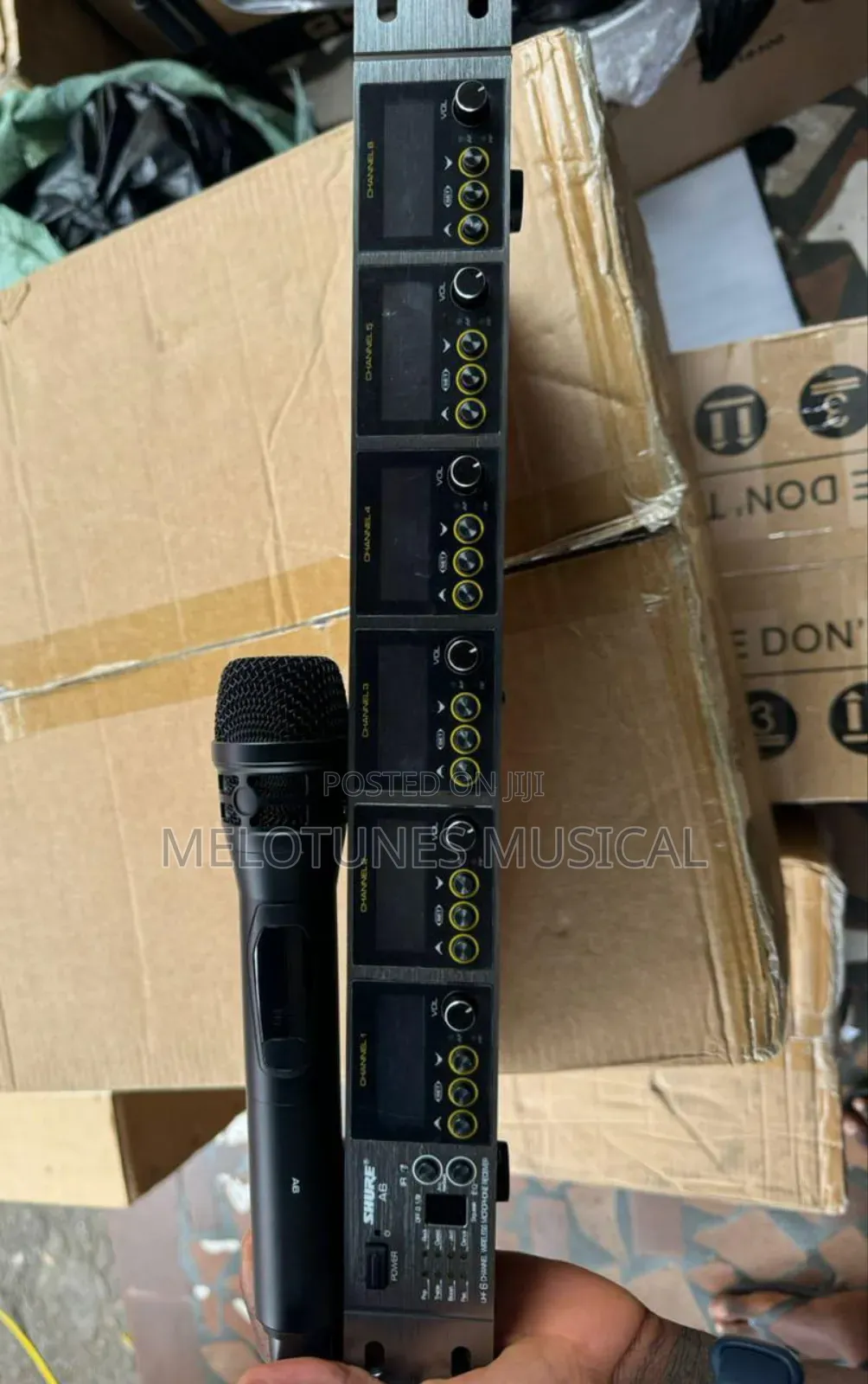 Shure 6in1 Professional Wireless Microphone