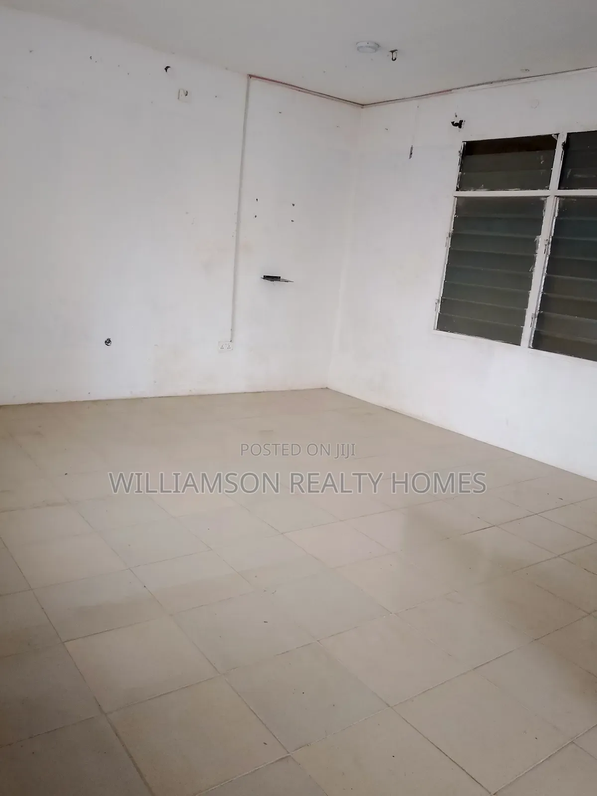 1bdrm Apartment in Community 20 Estate, Spintex for rent