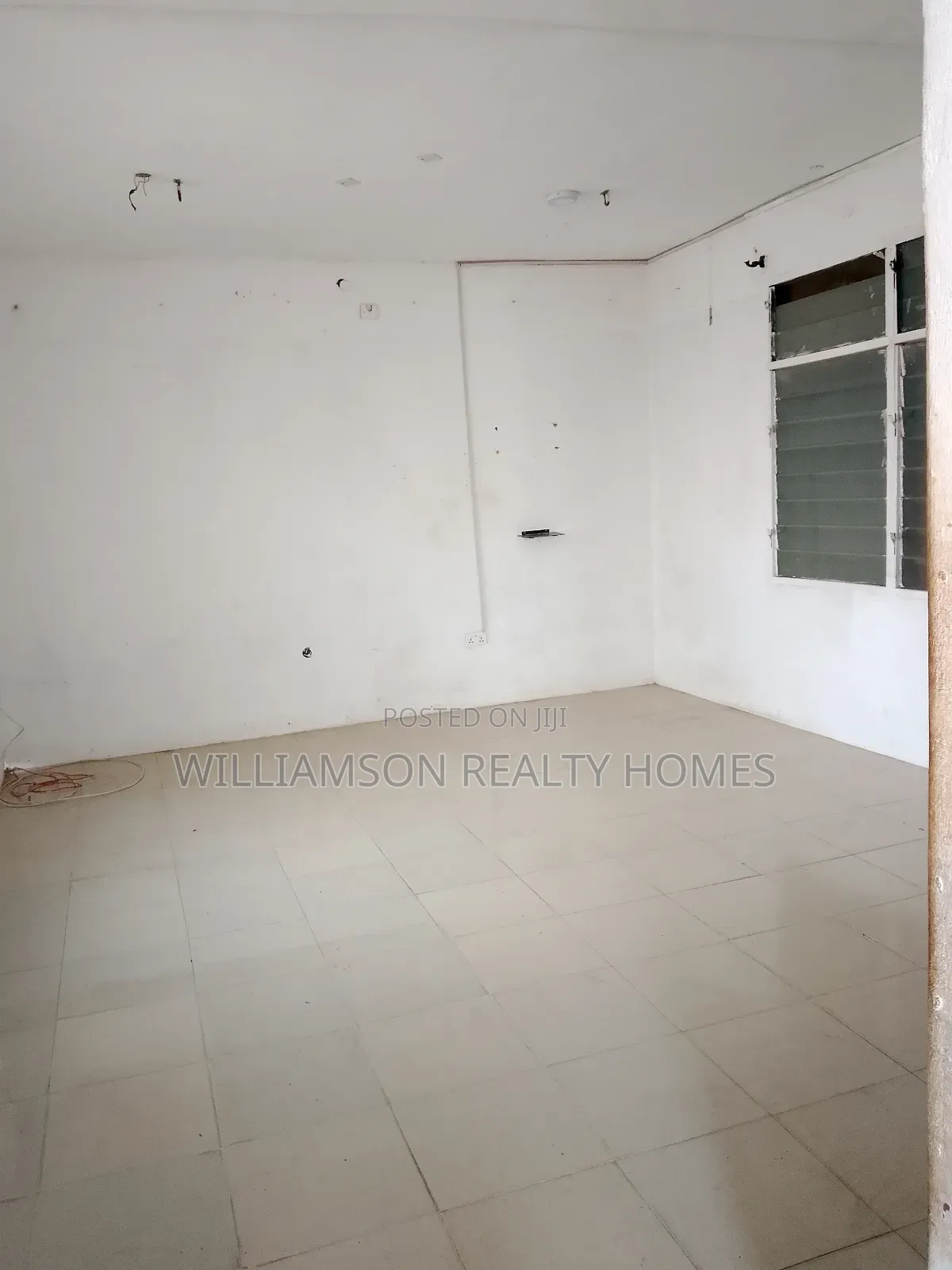 1bdrm Apartment in Community 20 Estate, Spintex for rent