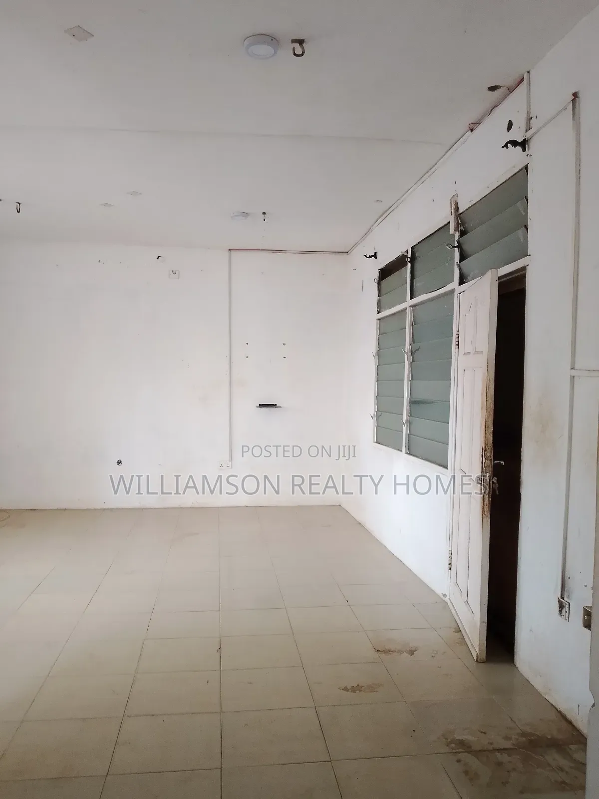 1bdrm Apartment in Community 20 Estate, Spintex for rent