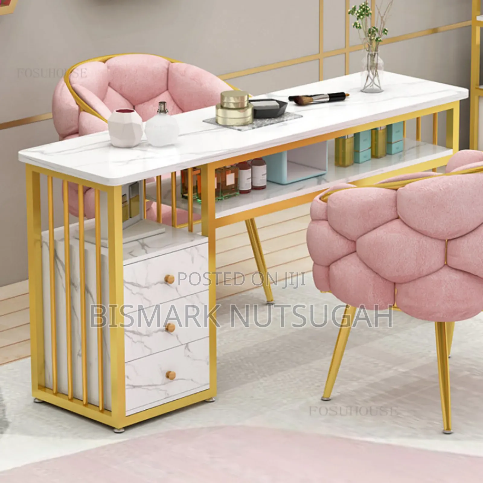 Beauty Salon Manicure Table