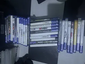 Ps4 Games Discs Available and Some Xbox Games