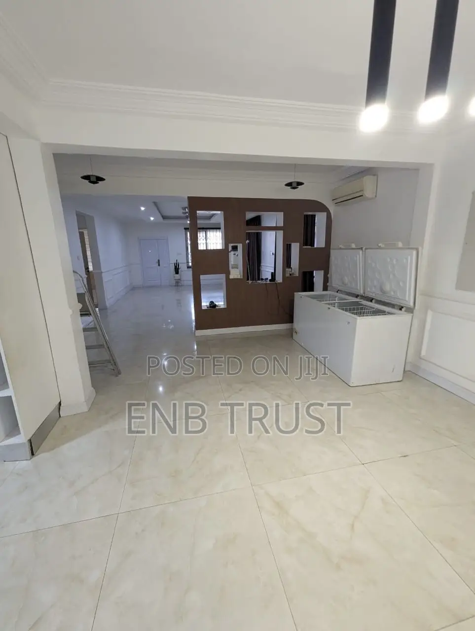 4bdrm Duplex in West Legon, Medifem Area for sale