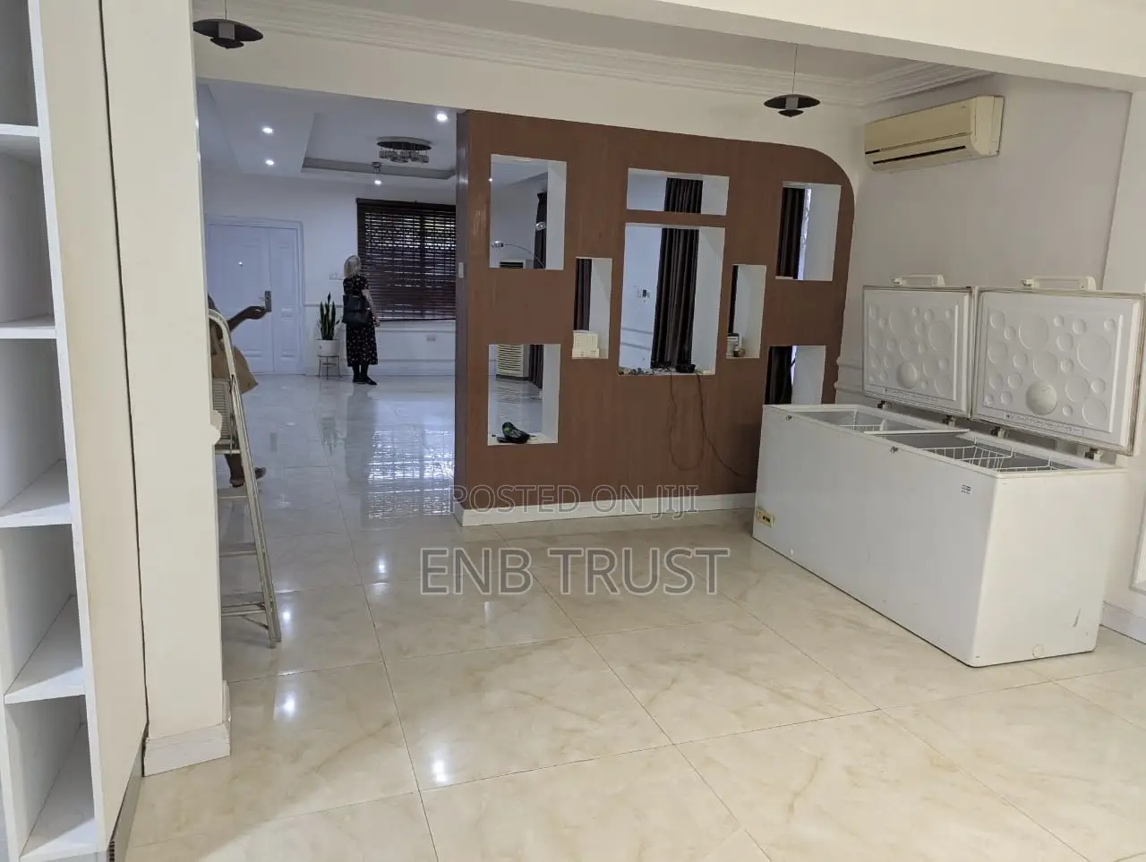 4bdrm Duplex in West Legon, Medifem Area for sale
