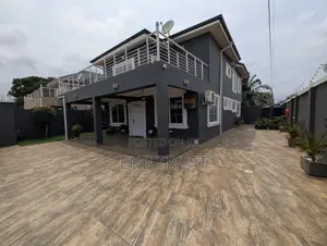 4bdrm Duplex in West Legon, Medifem Area for sale