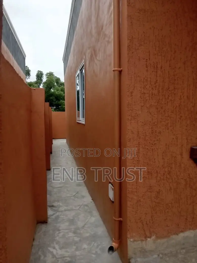 2bdrm House in Ablekuma, Pokuase for sale