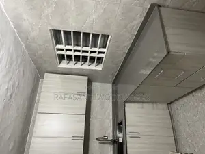 Raf Kitchen Cabinets With Marble Tops