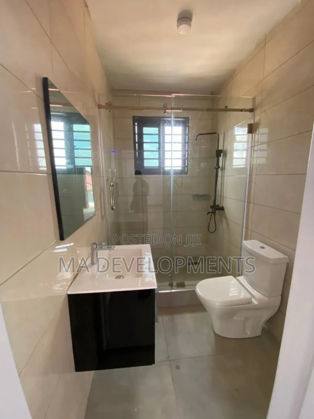 2bdrm Apartment in Madev Realty, Achimota for rent