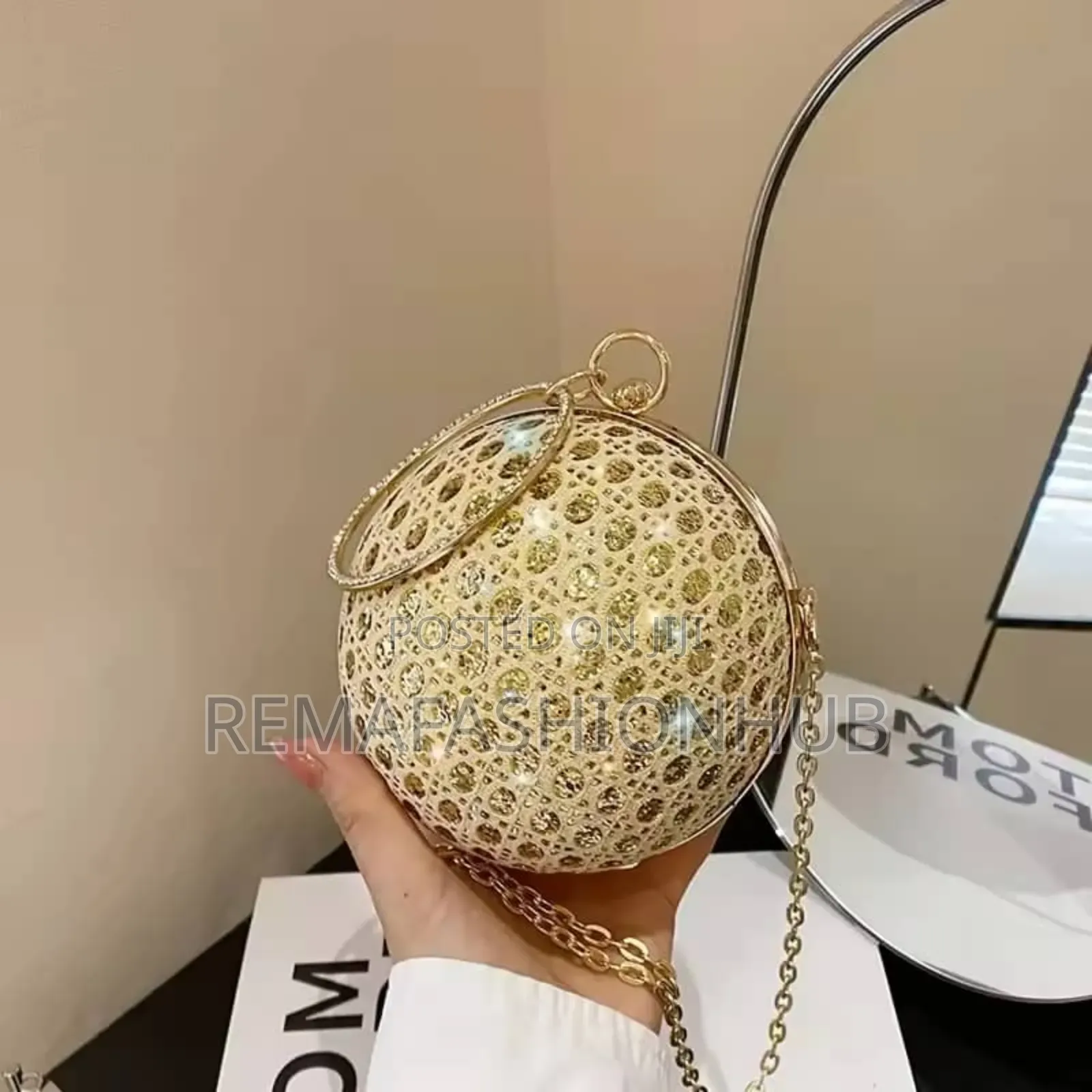 Sparkling Evening Clutch Bag - Rhinestone Banquet Handbag