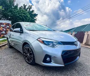 Toyota Corolla S Plus 4dr Sedan (1.8L 4cyl CVT) 2016 Gray