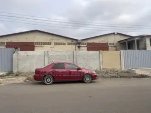 1750 SQM Warehouse on 1acer Land for Sale
