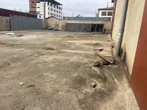 1750 SQM Warehouse on 1acer Land for Sale