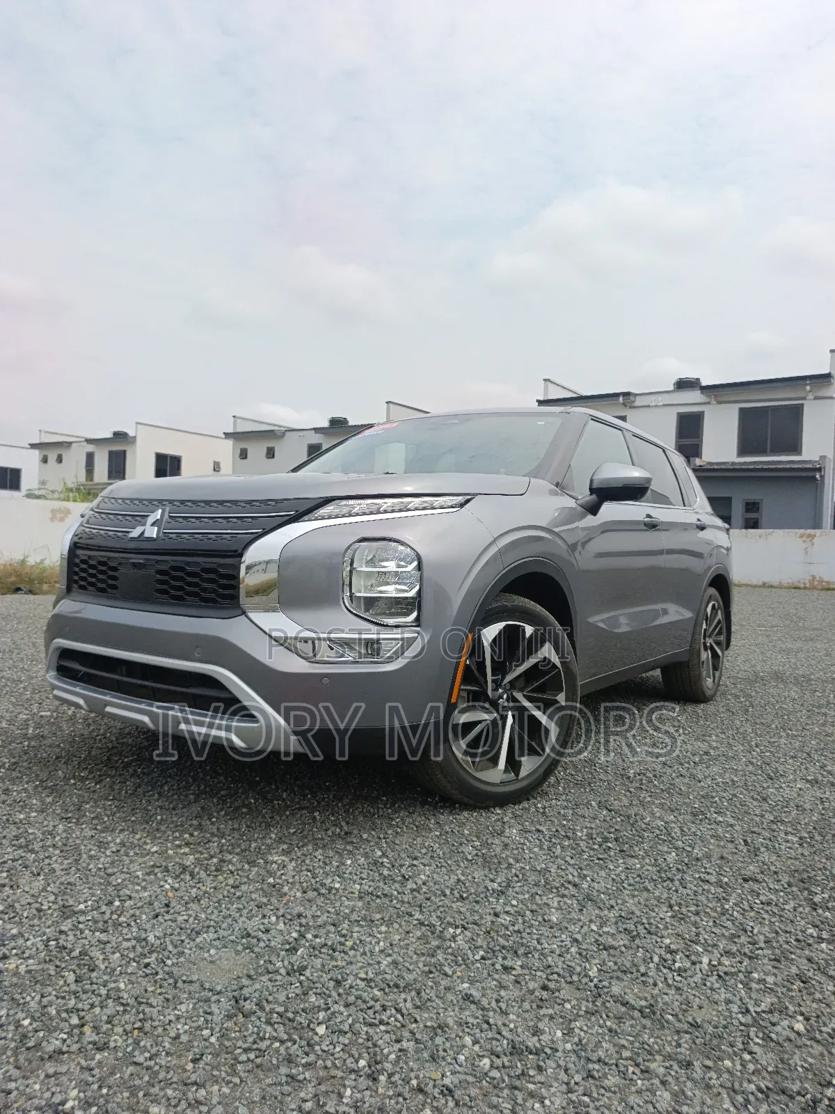 Mitsubishi Outlander SE 2022 Gray