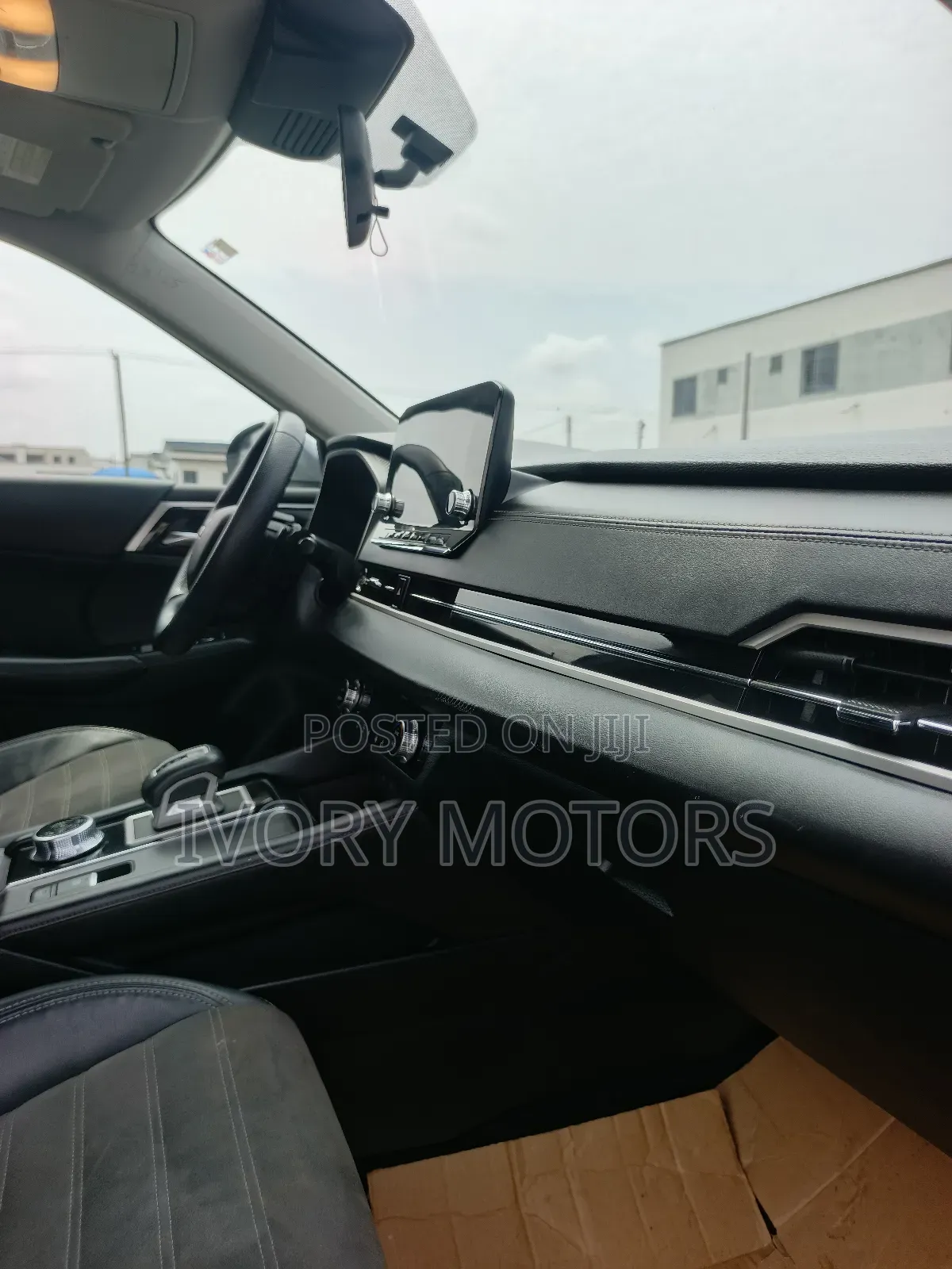 Mitsubishi Outlander SE 2022 Gray