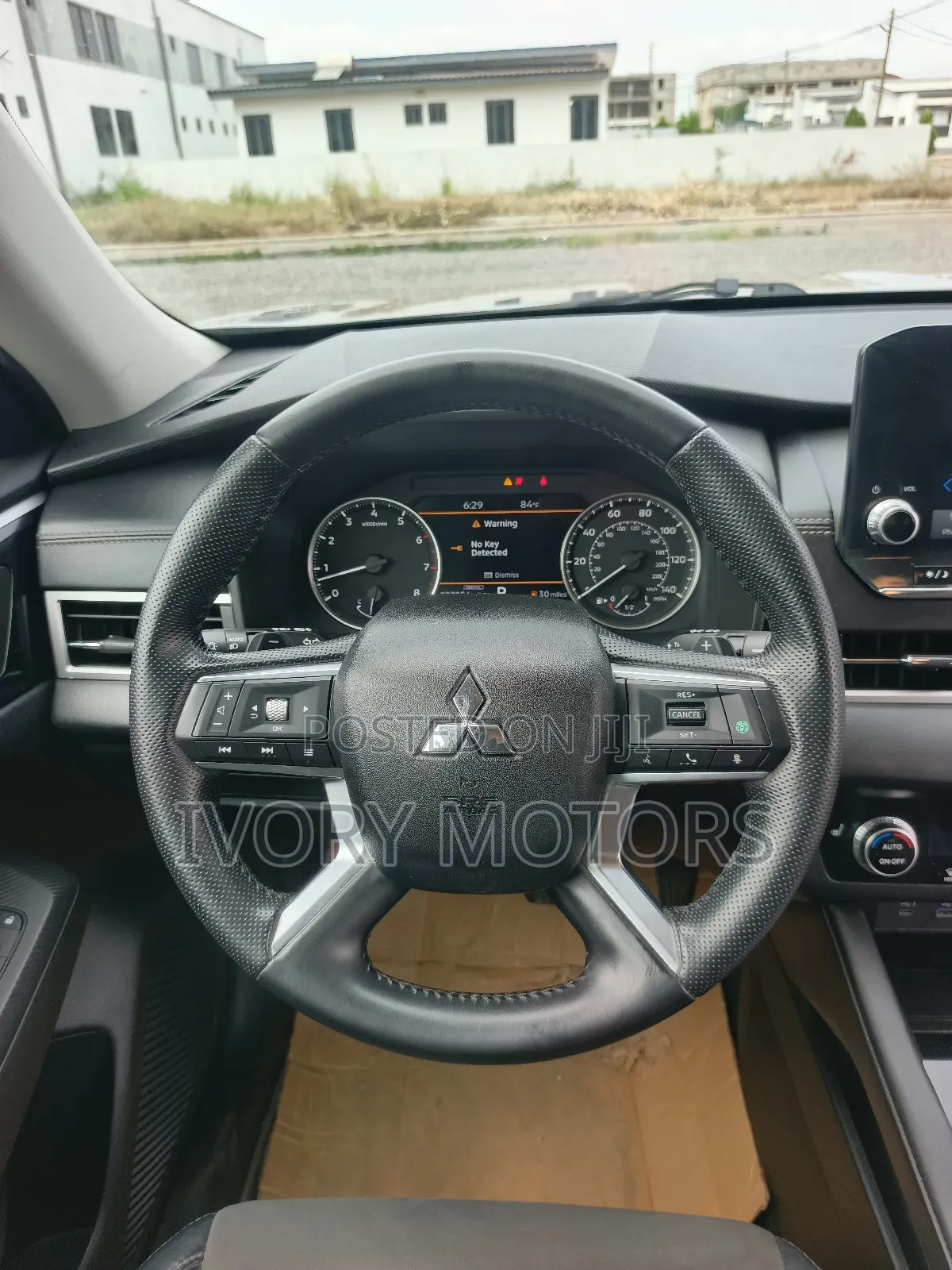 Mitsubishi Outlander SE 2022 Gray