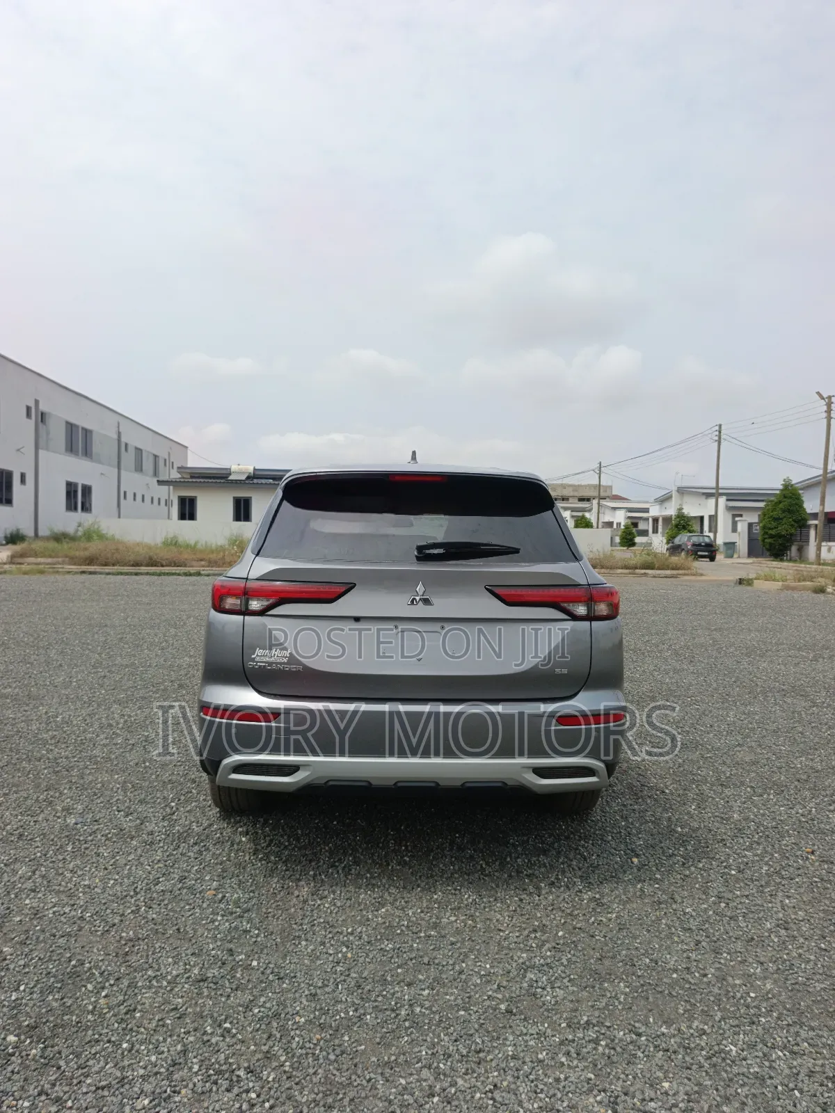 Mitsubishi Outlander SE 2022 Gray