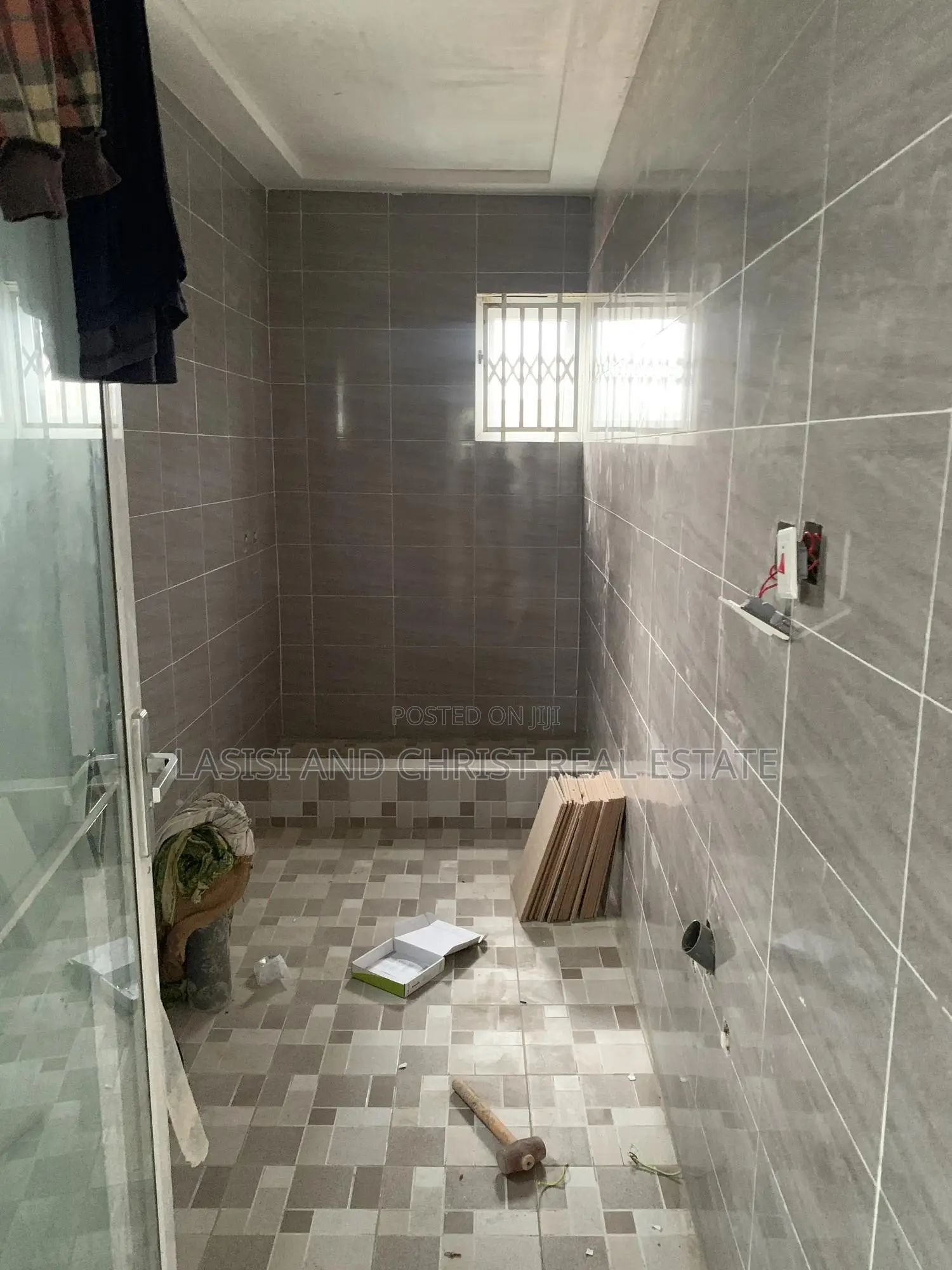 3bdrm House in Lasisi And Christ, Amasaman for sale
