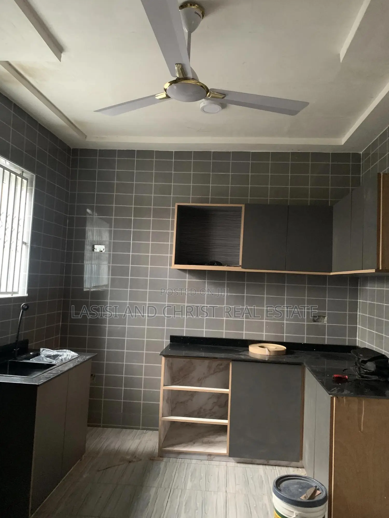 3bdrm House in Lasisi And Christ, Amasaman for sale
