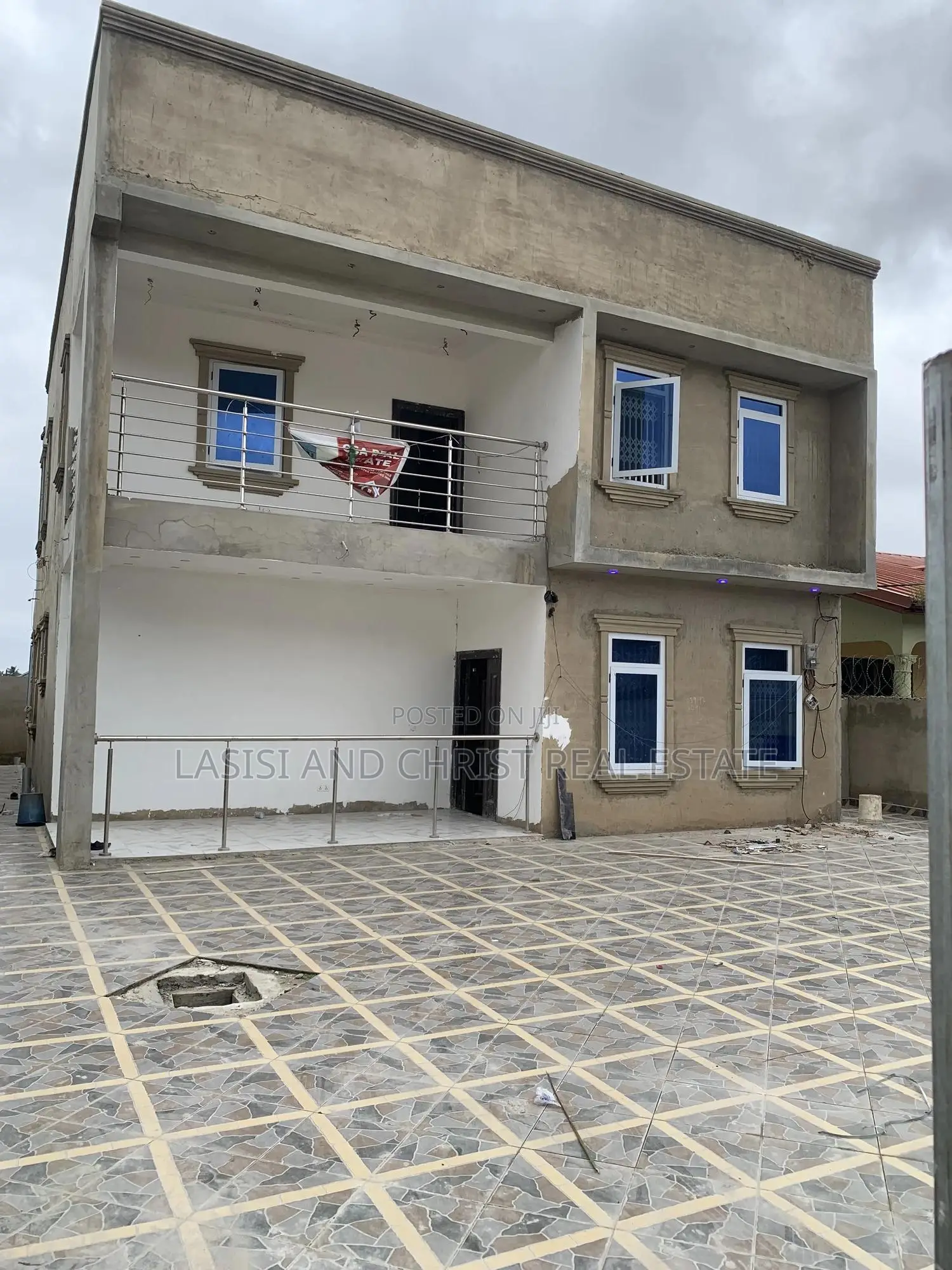 3bdrm House in Lasisi And Christ, Amasaman for sale