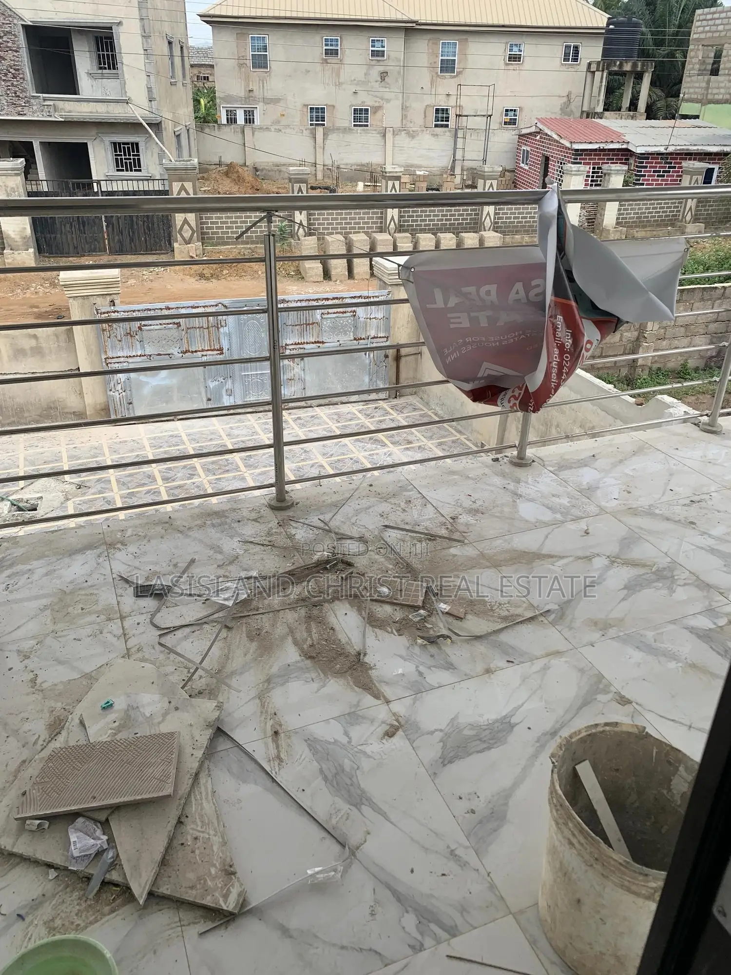 3bdrm House in Lasisi And Christ, Amasaman for sale