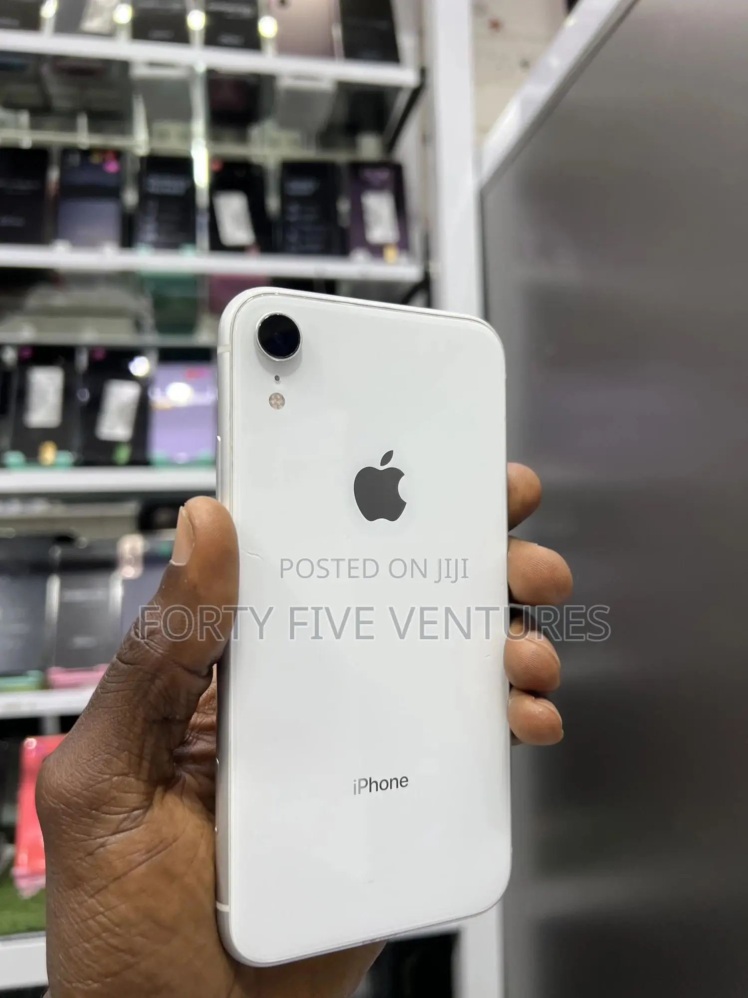 Apple iPhone XR 64 GB White