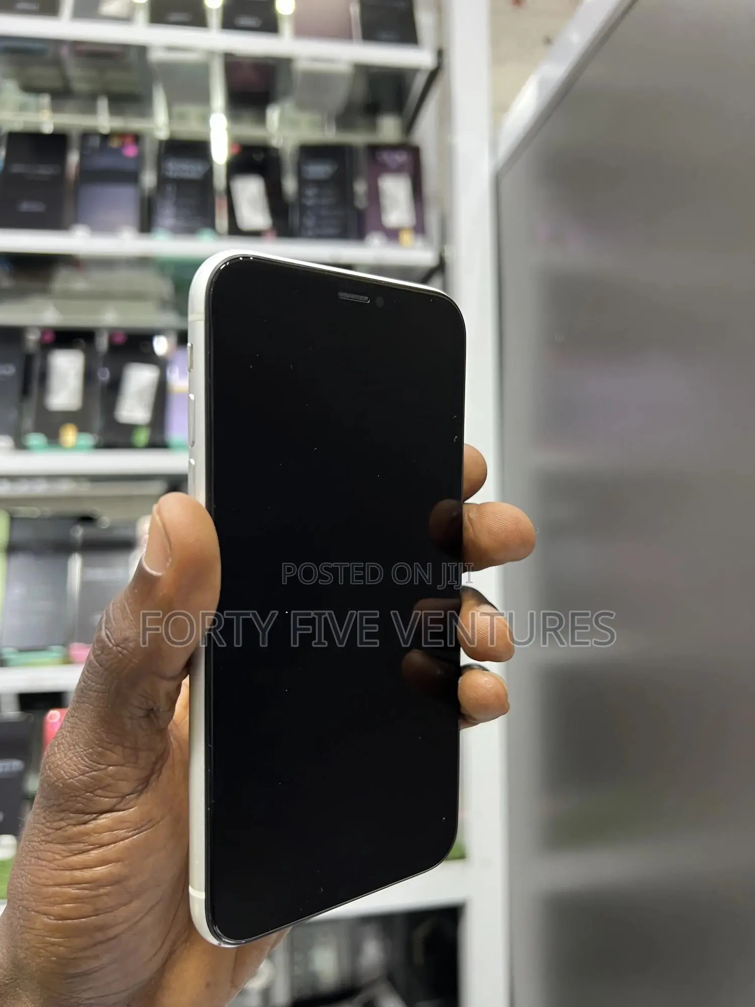 Apple iPhone XR 64 GB White