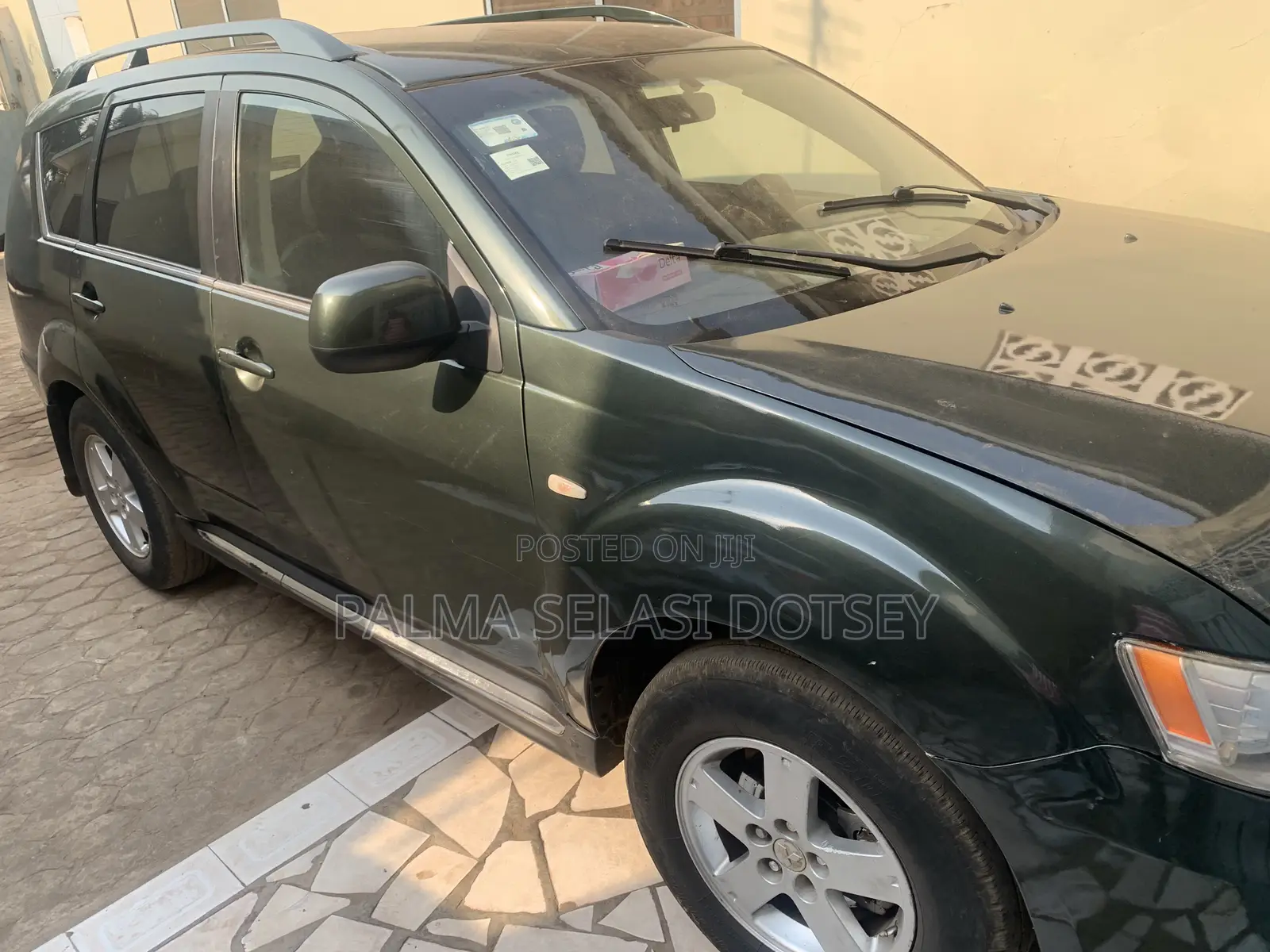 Mitsubishi Outlander 2011 Green