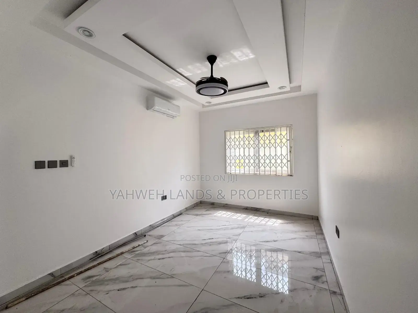 4bdrm House in Lake Side Estate for rent