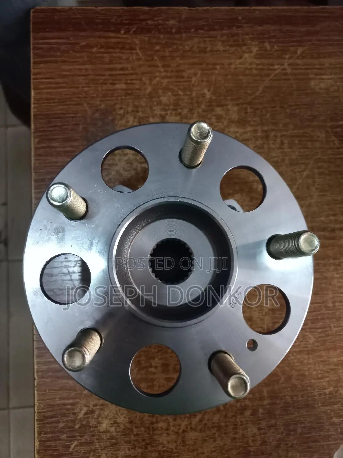Oem CRV Back Hub 2017,2018,2019, 2020 to 2022