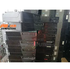 Desktop Computer Lenovo ThinkCentre M93 4GB AMD Ryzen 5 HDD 250GB