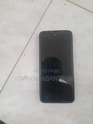Infinix Smart 8 64 GB Black