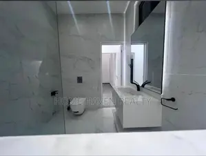 3bdrm House in Dzorwulu for sale