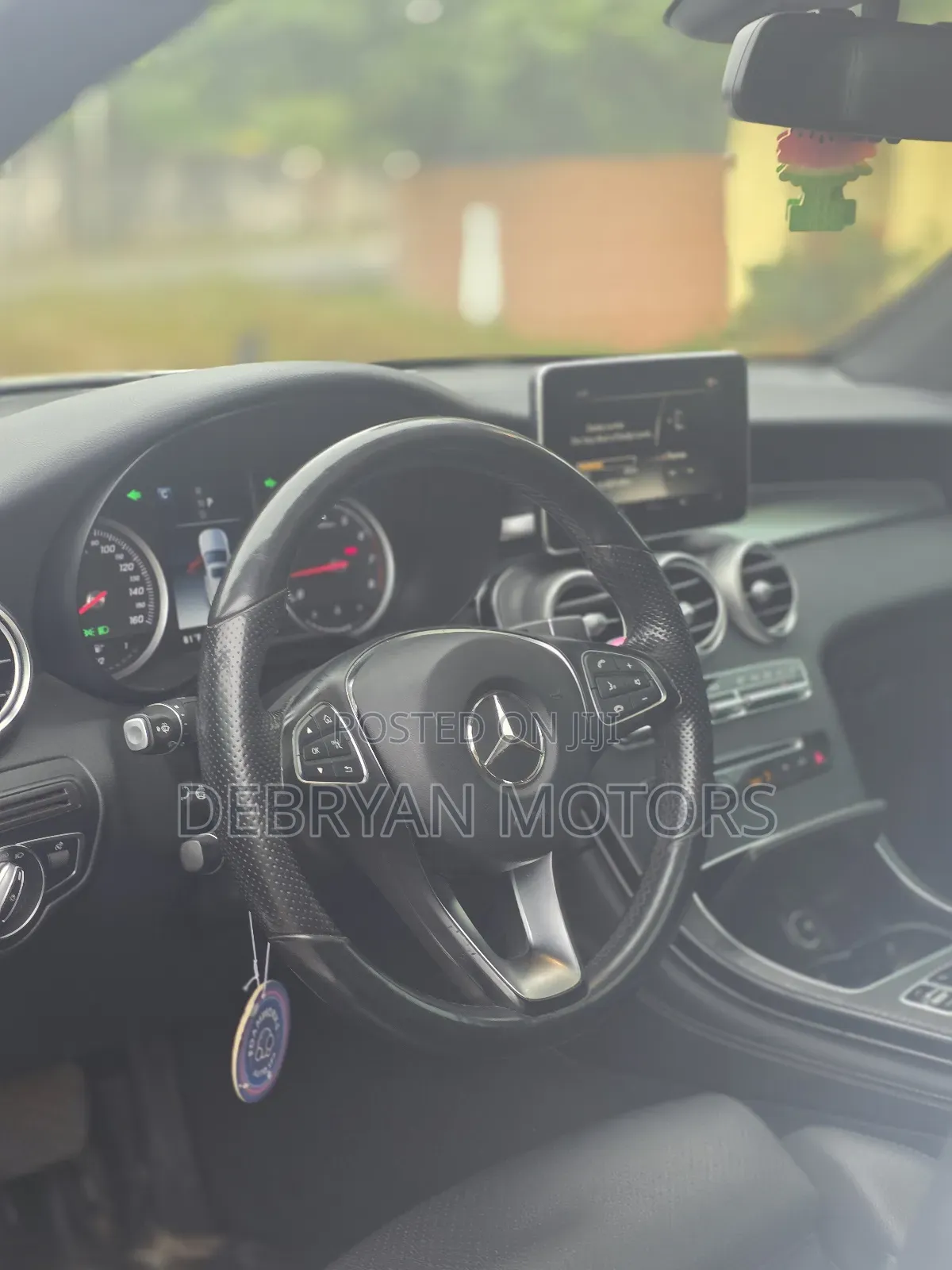 Mercedes-Benz GLC-Class 2018 White
