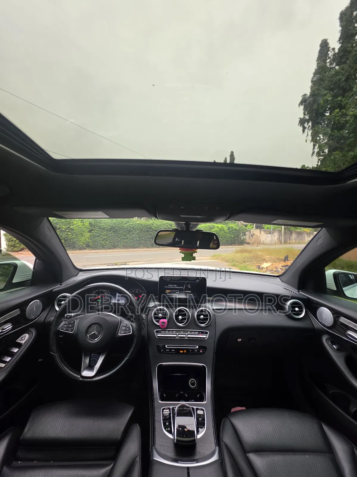 Mercedes-Benz GLC-Class 2018 White
