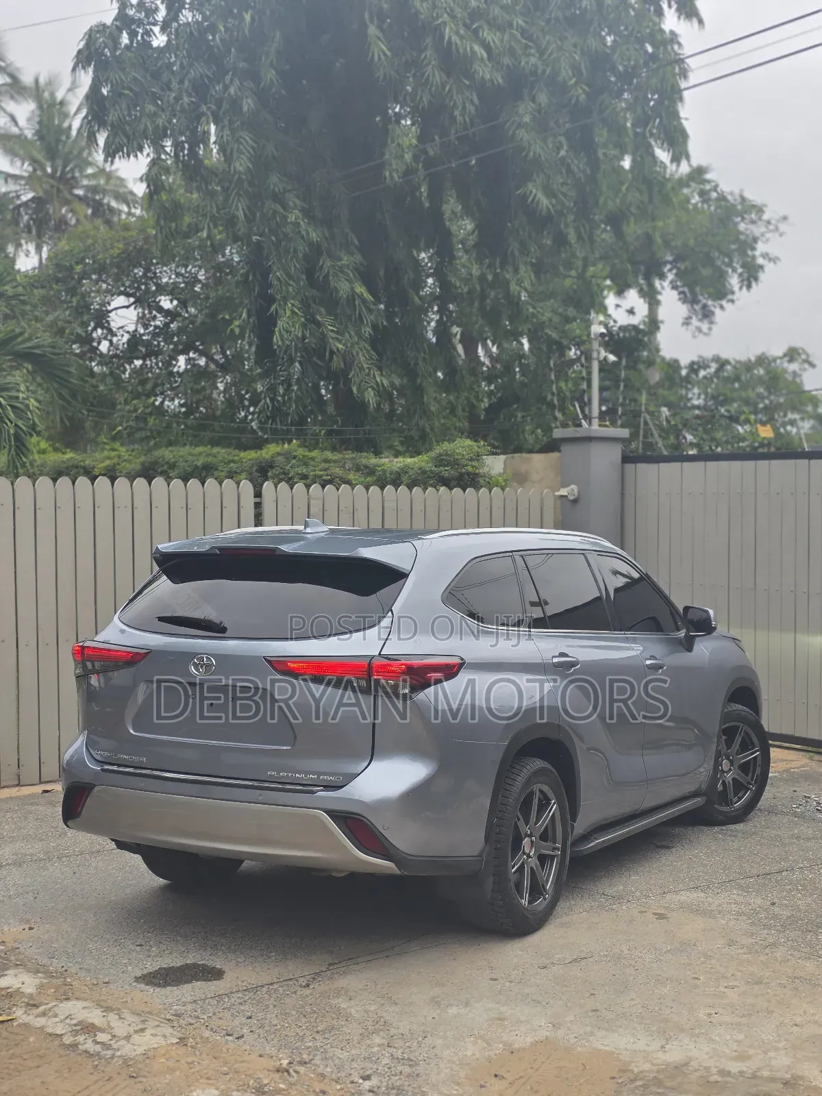 Toyota Highlander Platinum AWD 2020 Blue
