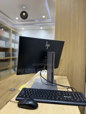 Desktop Computer HP EliteOne 800 G3 16GB Intel Core I7 SSD 512GB