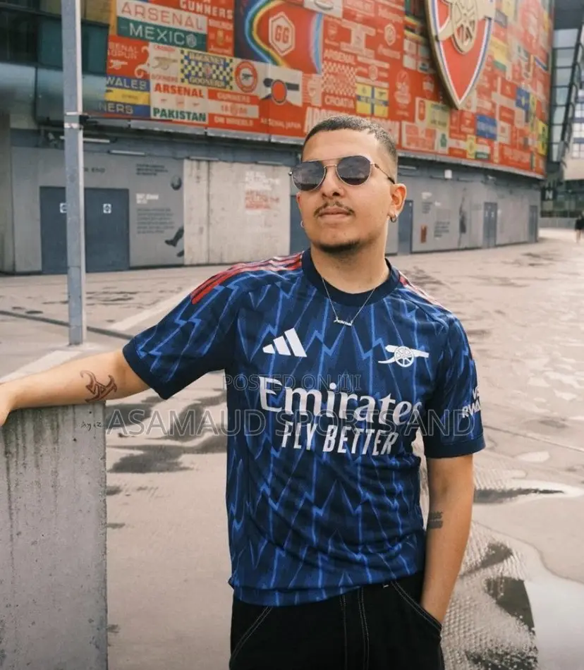 Original Psg Replica Jersey Home And Away Available