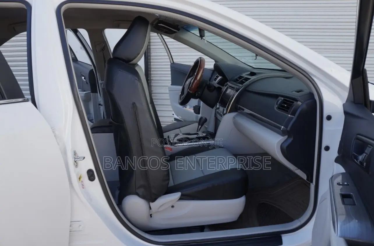 Toyota Camry 2012-2014 Seat Covers