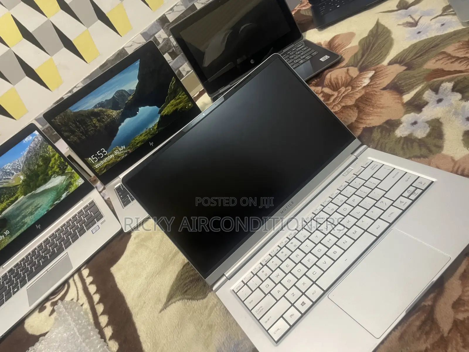 New Laptop Motile 8GB AMD Ryzen 5 SSD 256GB