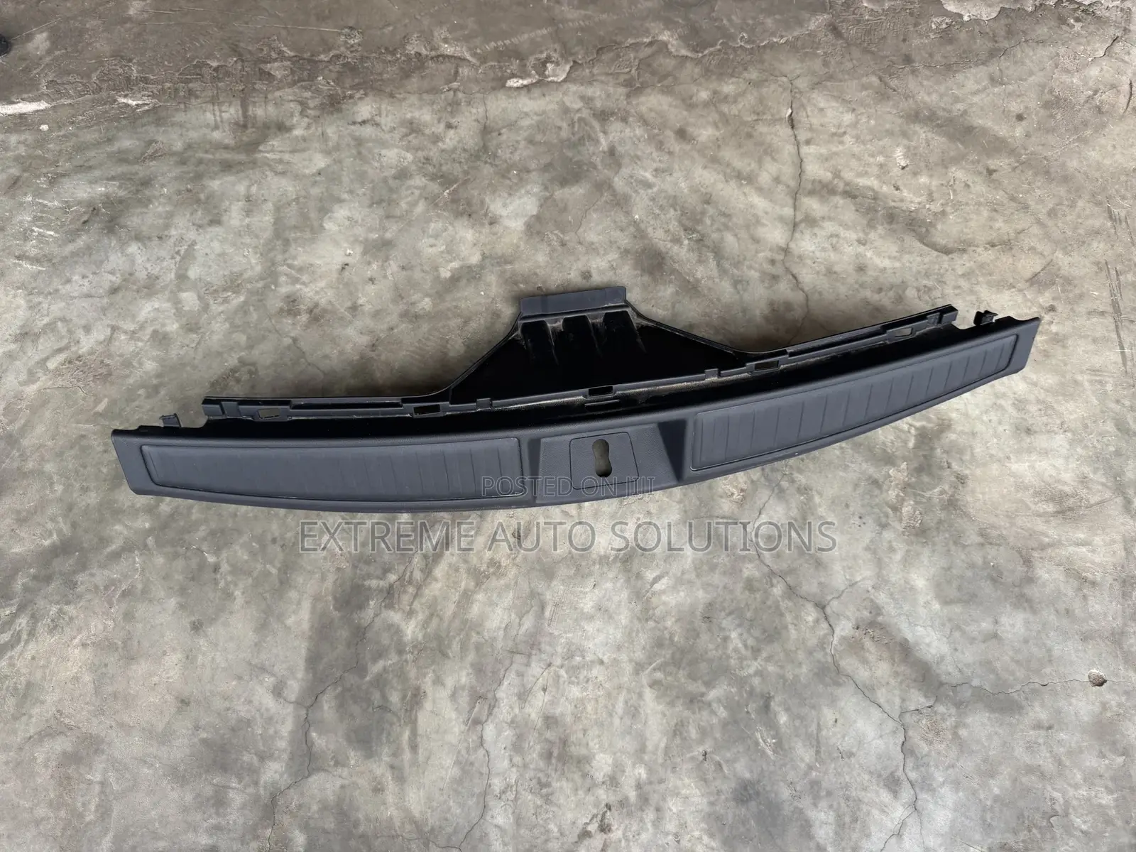 2020 Acura Rdx Lower Liftgate Scuff Plate Trim
