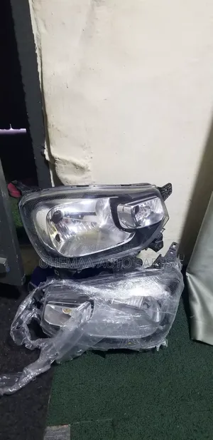 Suzuki S-Presso Headlight Pair Home Use