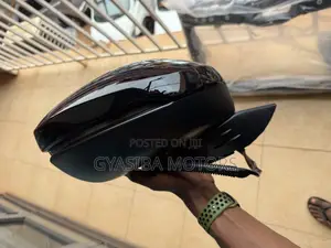 Civic 2022-2025 Driving Mirror With Light and Sensor